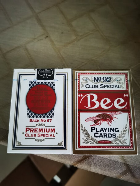 Bee小蜜蜂扑克牌娱乐纸牌请问发票开的内容是什么？
