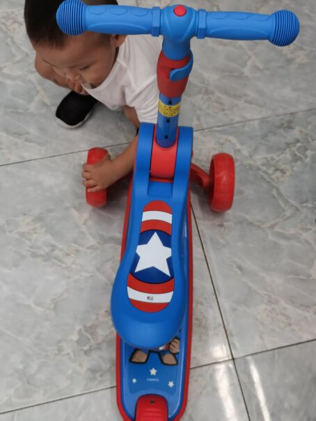 儿童滑板车迪士尼儿童滑板车三合一小孩可坐滑滑车使用感受,质量靠谱吗？