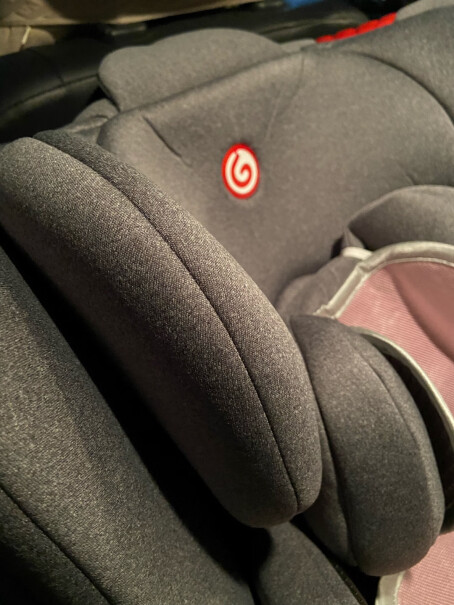 安全座椅感恩盖亚儿童安全座椅0-12岁汽车用车载座椅isofix使用两个月反馈！评测哪款功能更好？