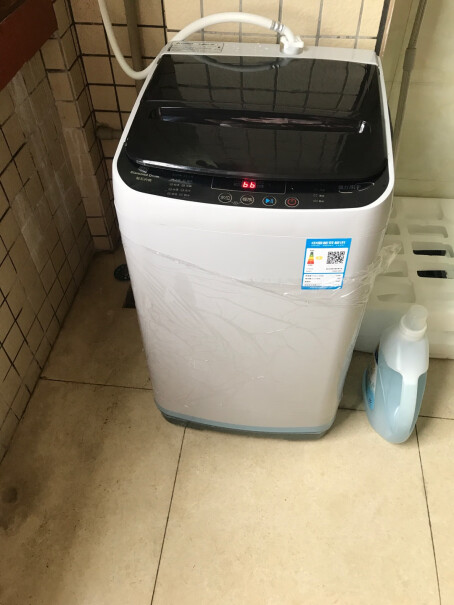 志高全自动洗衣机波轮宿舍迷你小型脱水的时候晃得厉害吗？