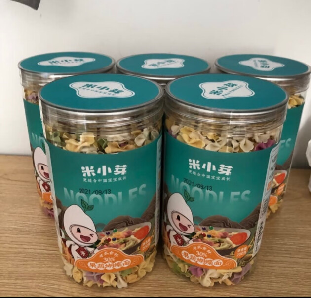 米小芽果蔬蝴蝶面+果蔬螺丝面组合蝴蝶面2罐+螺丝面2罐到底要怎么选择,质量不好吗？