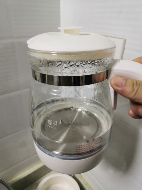 新贝恒温水壶婴儿恒温调奶器1升的平时喝水够用吗？