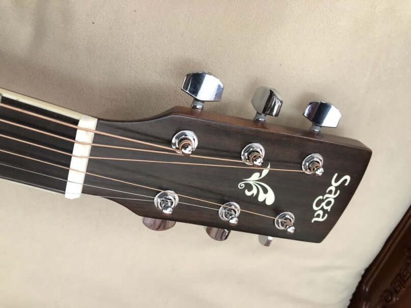 萨伽SAGA单板民谣吉他面单木吉他入门初学者乐器包装怎么样？