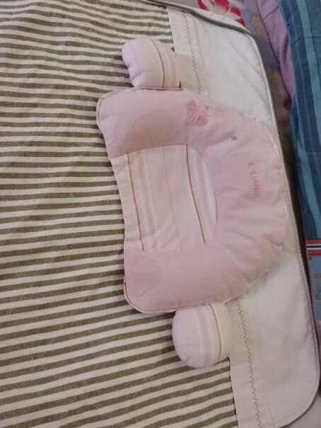 婴童枕芯-枕套良良婴儿枕头0-1岁定型枕使用两个月反馈！大家真实看法解读？
