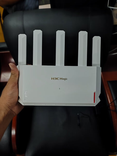 新华三NX30Pro路由器WiFi6 AX3000这个固件还简陋吗？