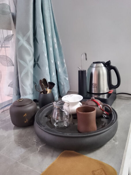 电热水壶功夫茶吉谷控温恒温烧水半自动茶具我有个以前的茶台，换成吉谷壶还能用吗？