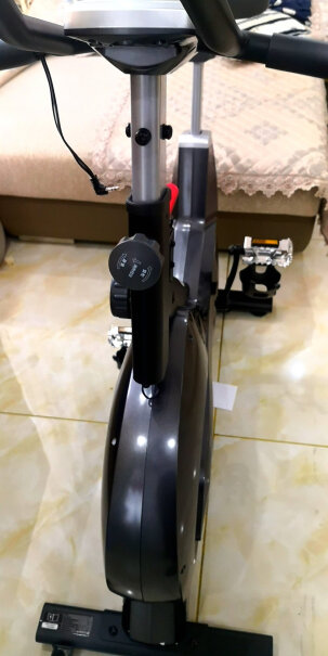 亿健动感单车家用磁控静音健身车自行车健身器材深空灰6kg是什么意思？