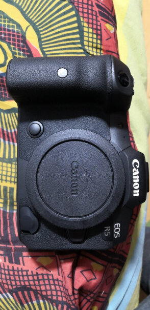 佳能EOS R5微单相机有没有升级1.3.1固件的，有没有问题？