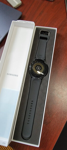 智能手表三星Galaxy Watch4 40mm蓝牙款应该注意哪些方面细节！评测下来告诉你坑不坑？