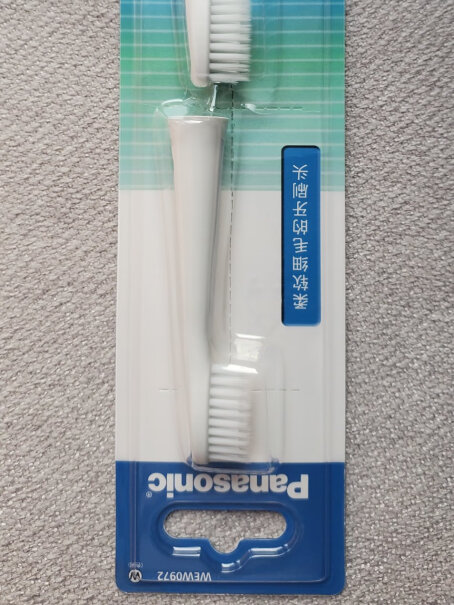 松下冲牙器喷嘴EW0955水压怎样，用买家用十档水压吗？喷嘴多久更换？谢谢？