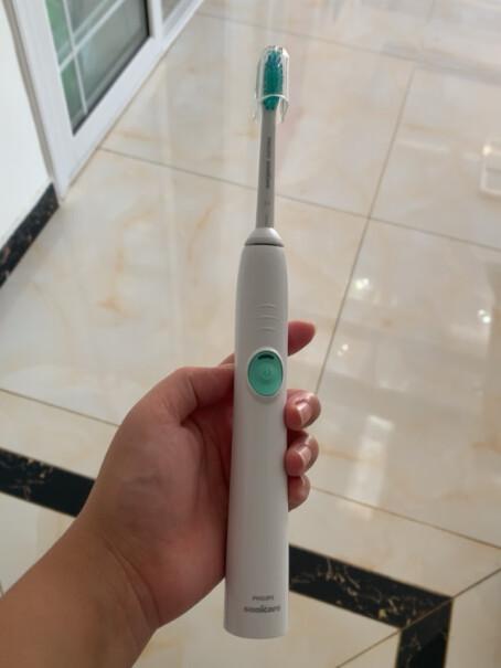 飞利浦PHILIPS电动牙刷刷的干净吗？