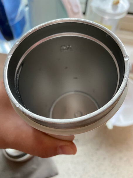 电水壶-热水瓶英国摩飞便携式烧水壶旅行保温电热水杯使用感受大揭秘！评测值得买吗？