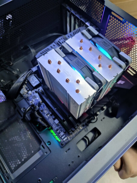 英特尔Intel12代酷睿i5-12400F雅俊B3完美压吗？