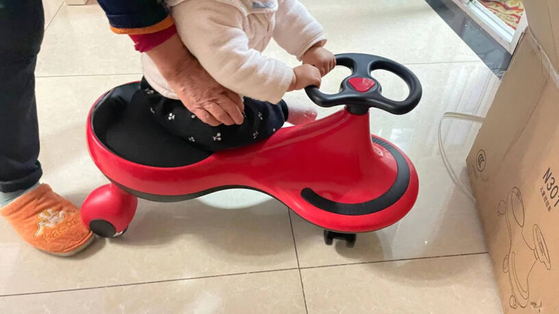 扭扭车好孩子婴幼儿童扭扭车万向轮溜溜车男宝宝女宝摇摆静音轮优缺点大全,使用两个月反馈！