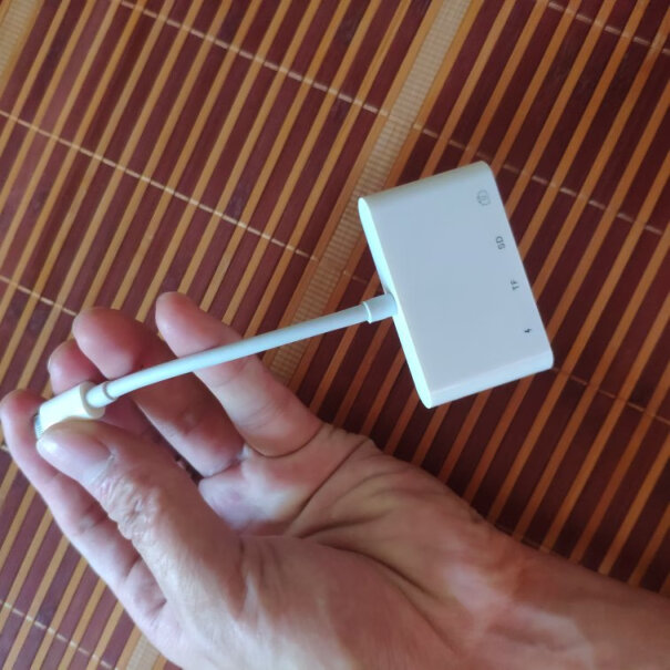 斯泰克苹果Lightning转USB转换头铁三角耳机可以兼容吗？