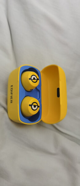 漫步者W3小黄人定制版真无线蓝牙耳机这个有小黄人的语音提示吗？