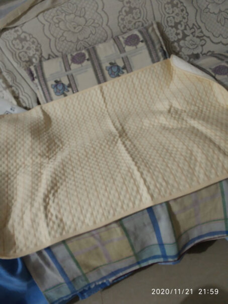 婴童床品套件子初婴儿可洗隔尿垫彩棉透气床垫月经垫新生儿防尿垫1条装要注意哪些质量细节！评测质量好不好？