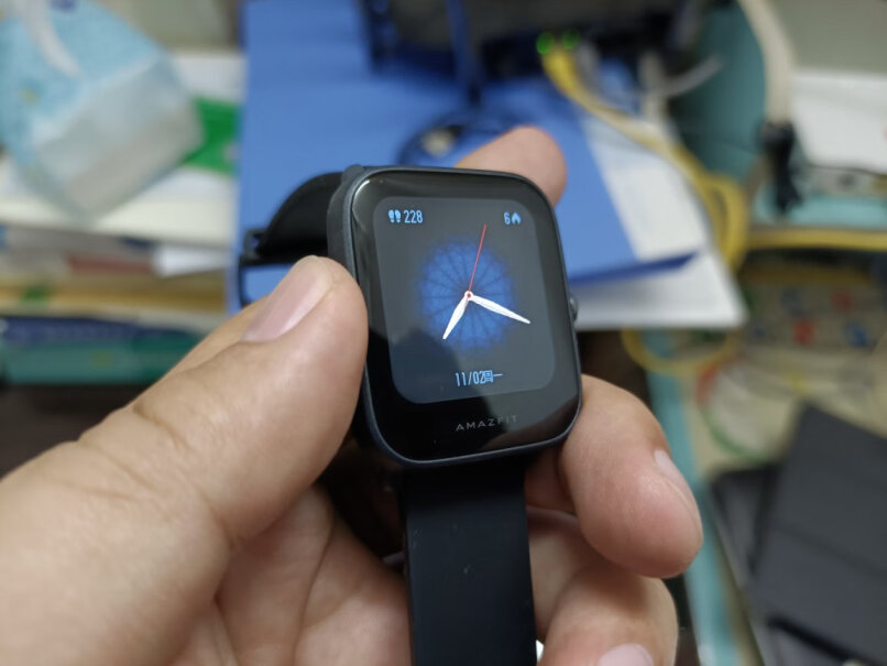 Amazfit 跃我Pop Pro内置gps吗？