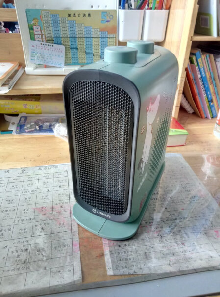 艾美特取暖器吹出来的热风有没有塑料味？
