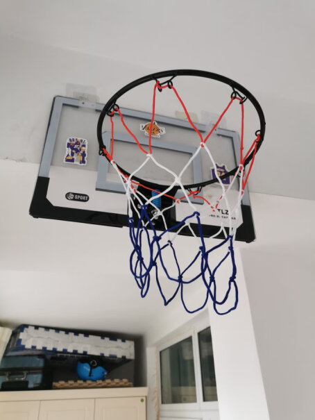 篮球框篮球框免打孔儿童挂式篮球框使用感受大揭秘！评测哪款质量更好？