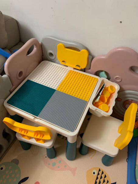 奥迪双钻儿童多功能玩具积木桌一代合适还是二代合适？