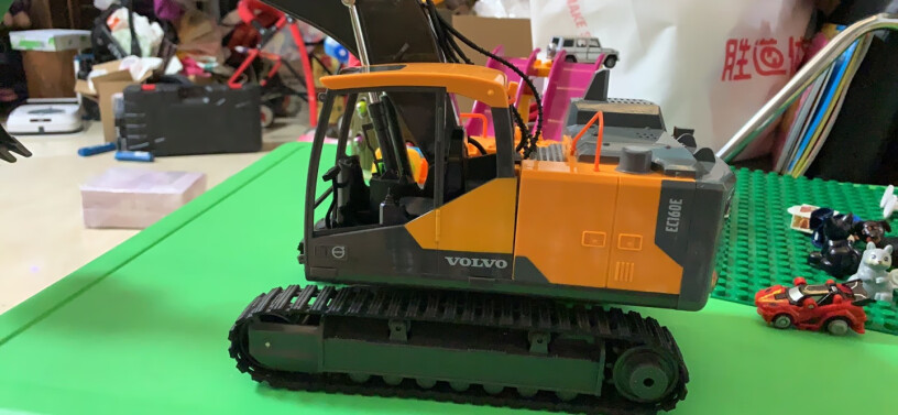 双鹰工程挖掘机挖机遥控车钩勾机工程玩具车模型钻头怎么购买？