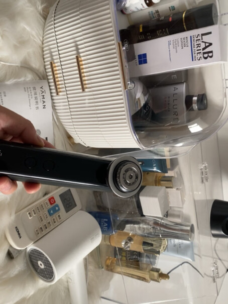 美容器雅萌水光钻美容仪器家用脸部射频RF评测哪款值得买,真的好吗！