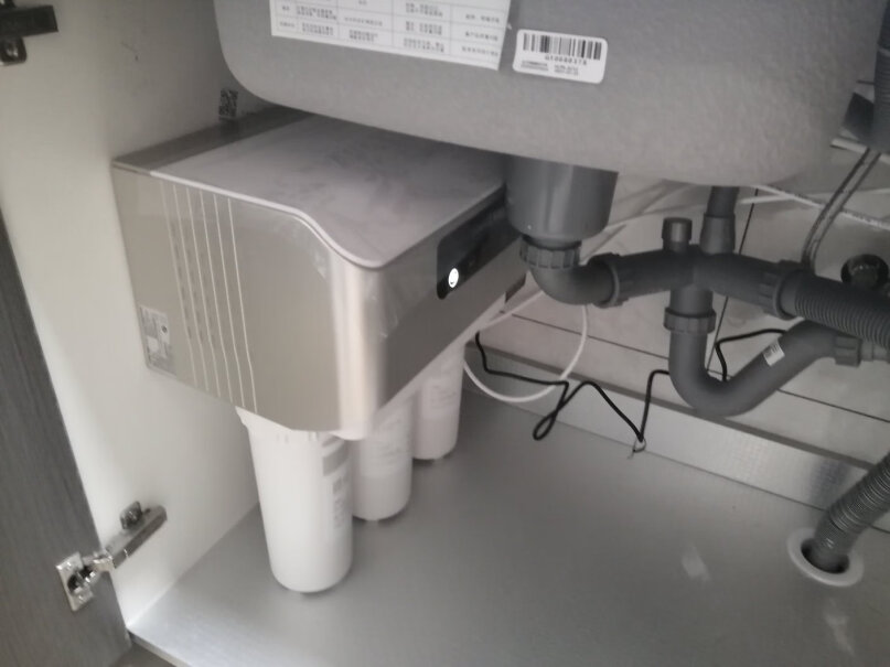 安吉尔净水器家用除水垢直饮水机V6安吉尔净水器滤芯到了该更换的时候是自动断水的吗？