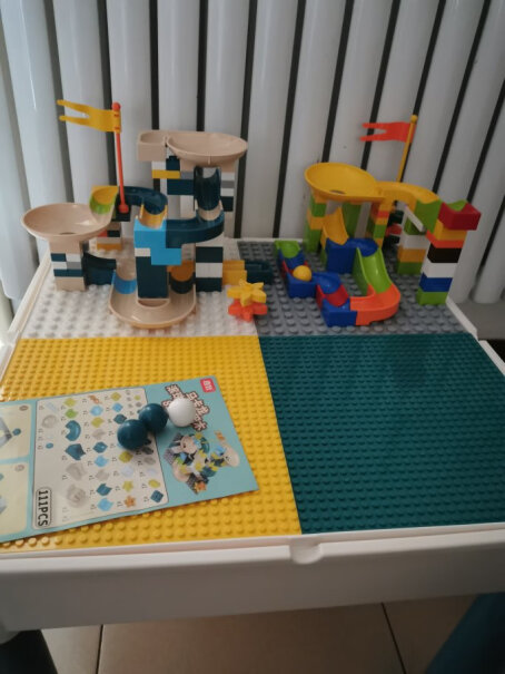 趣致600+大小颗粒积木桌子儿童玩具能兼容市场上的各种积木吗？