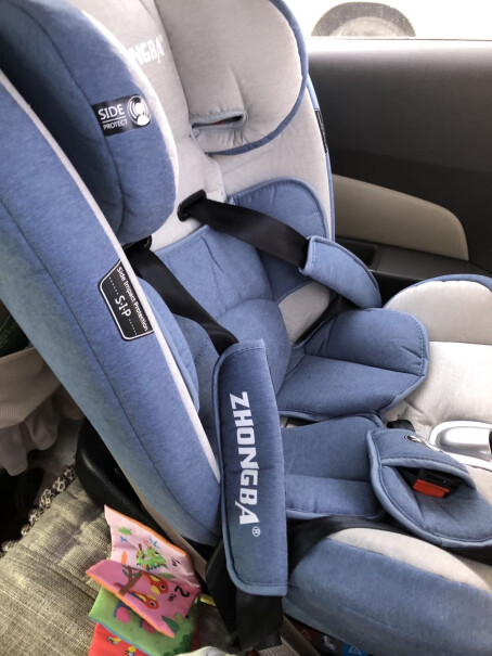 众霸汽车儿童安全座椅婴儿座椅两个月的宝宝可以坐吗？