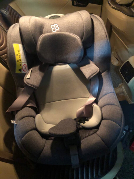 宝贝第一宝宝汽车儿童安全座椅约0-4岁启萌你们用到多大 多少斤觉得挤了 启萌和灵犀哪个好？