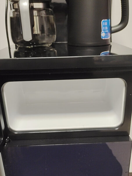 奥克斯茶吧机家用多功能智能遥控温热型立式饮水机水壶随机发？带孔和不带孔？
