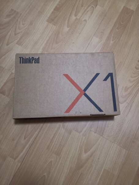 联想笔记本电脑ThinkPadX1能扩展硬盘吗？