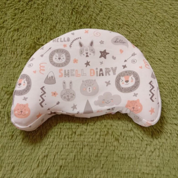 贝壳日记定型枕换洗枕套宝宝2个月了，有点偏头，还有用吗？