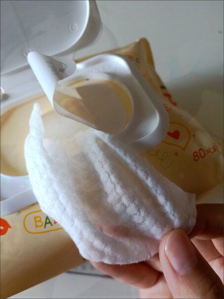 棉柔世家湿巾 婴儿手口专用 5包装性价比高吗？功能评测结果！