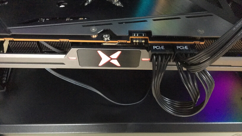 迪兰AMD RX 6600 XT X战将显卡这个显卡长度319mm包括挡板吗，我机箱320mm，有大佬帮量一下吗？
