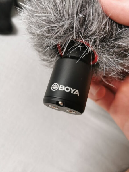 BOYA BY-MM1+直播套装在安静室内录音底噪大吗？