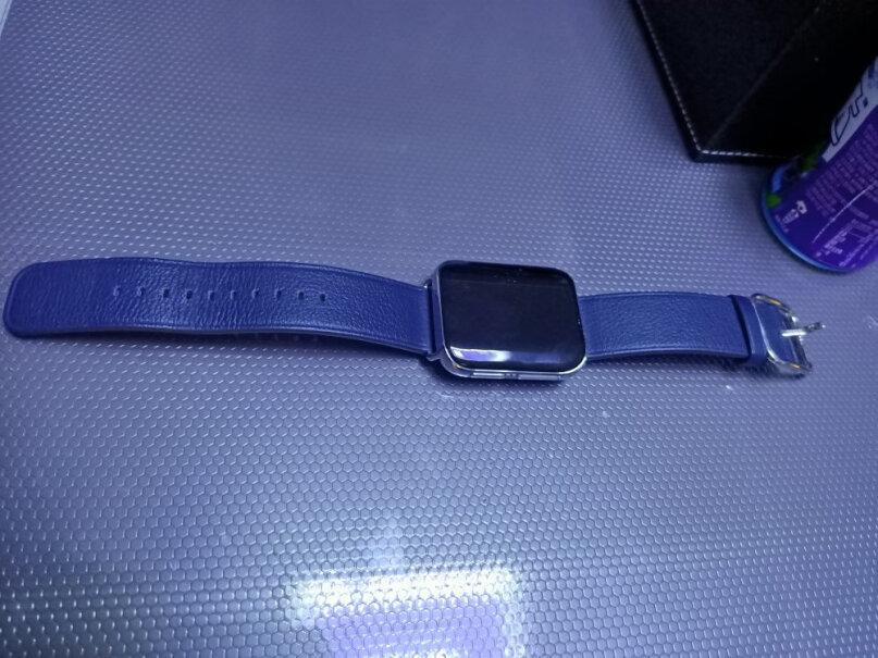 OPPO Watch 46mm智能手表大家收到送的表带了吗，之前客服说4月底会送到，但是现在还没有？