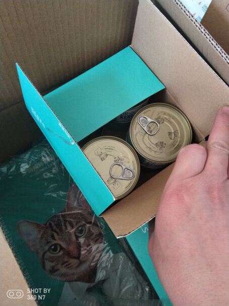 凯锐思天然猫粮成猫鱼肉海洋鱼蓝猫室内全价猫粮成猫粮天然粮四斤的拍了五袋真的有这个量吗？