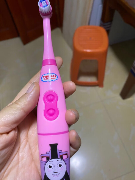 电动牙刷托马斯和朋友儿童电动牙刷软毛3-6-12岁小孩自动旋转牙刷评测好不好用,这样选不盲目？