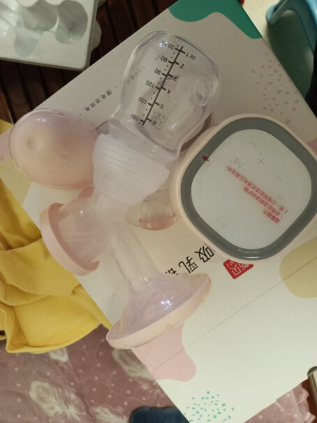 新贝电动吸奶器带哺乳灯初乳 第一次催奶能用吗 痛不痛 质量怎样？