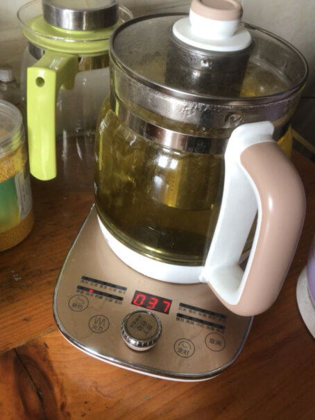 小熊养生壶煮茶器滤网加茶叶方便吗？