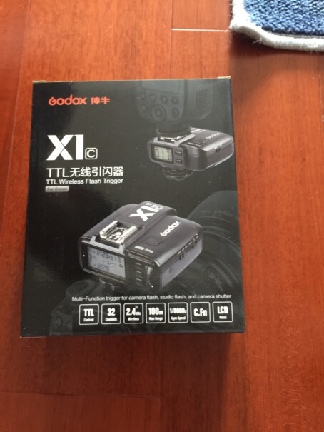 闪光灯-手柄神牛X1C TTL触发器套装使用情况,哪个性价比高、质量更好？