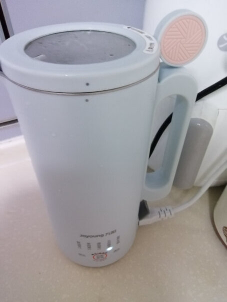 九阳豆浆机小型家用多功能迷你破壁机果蔬榨汁机怎么清洗这款豆浆机？