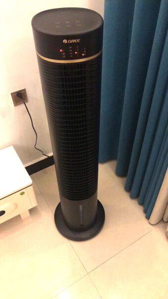 格力家用立式空调扇加湿水冷塔扇客厅卧室拆洗方便么？