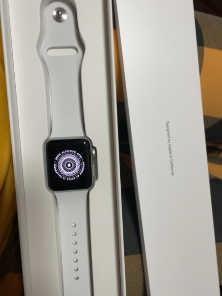 Apple Watch 3智能手表用起来流畅吗？显示效果怎么样啊？