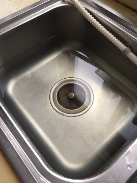 松下洗碗机家用台式全自动洗涤剂免费安装能彻底烘干吗？
