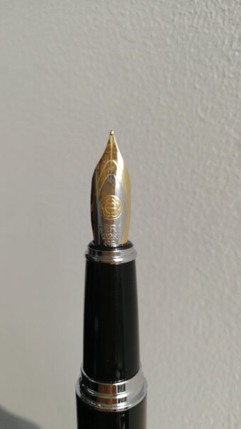 英雄钢笔382商务办公铱金钢笔签字笔是墨水，还是墨囊的？