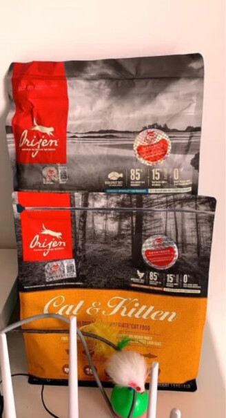 渴望Orijen加拿大进口干粮全猫猫粮无谷六种鱼猫粮1KG你好，三个多月的小猫可以吃这个吗？