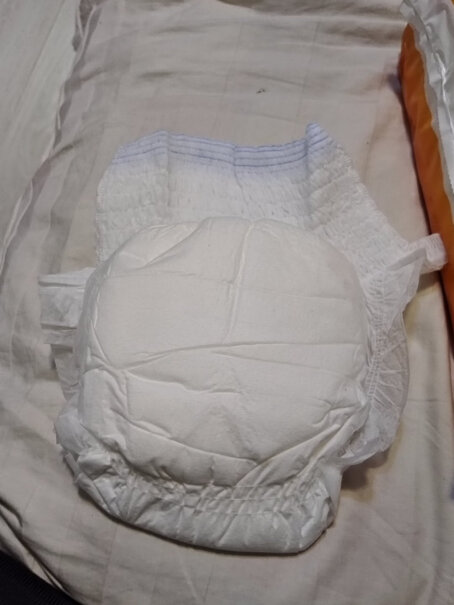 可靠COCO吸收宝护理垫尺寸：60*90cm10片穿着的还是铺床单上的？